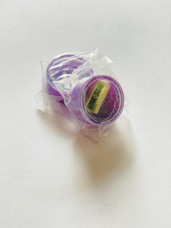 Picture of PS100 PURPLE SHARPENER ONE HOLE WITH DISPOSABLE AREA